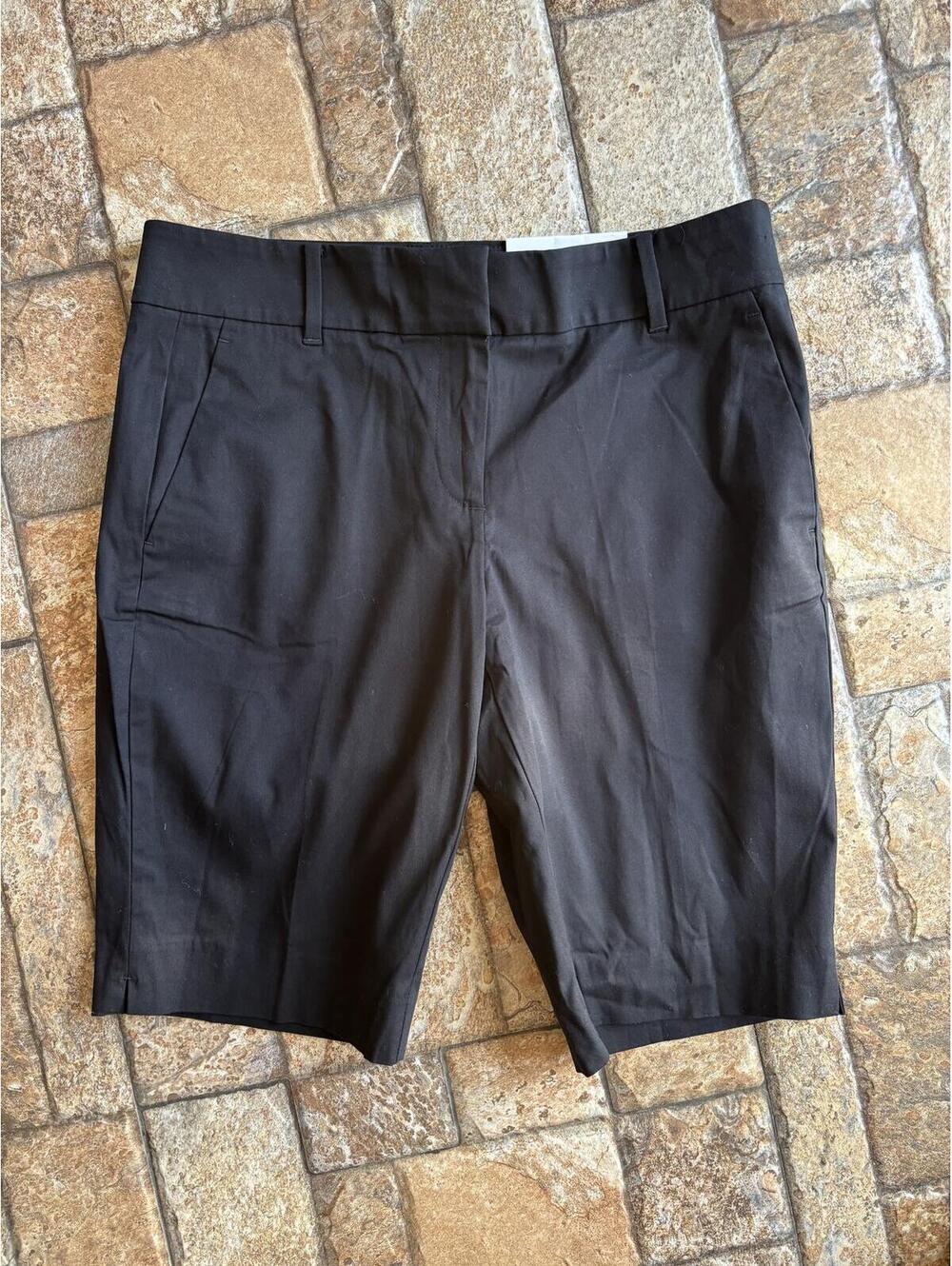 NWT Ann Taylor Boardwalk Shorts Bermuda Classic Black Size 4